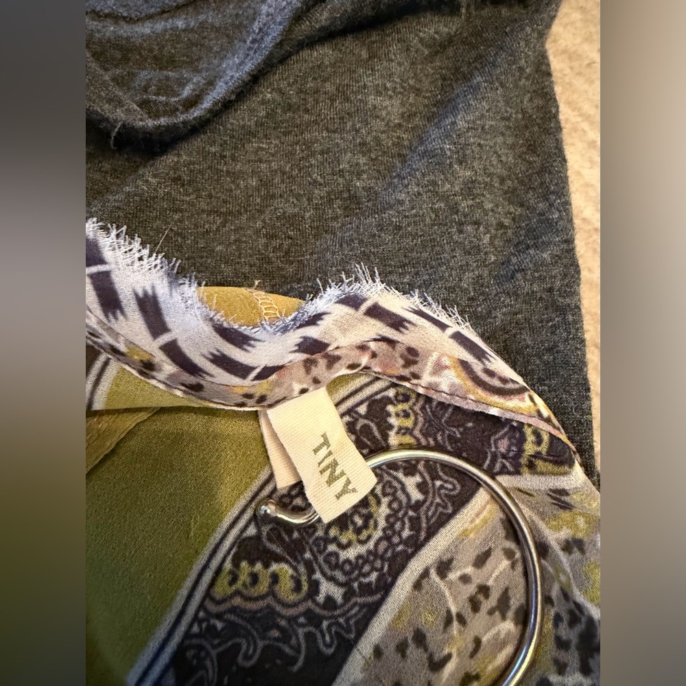 Anthropologie Timy Charcoal Top with Patterned Sleeves - Picture 10 of 12